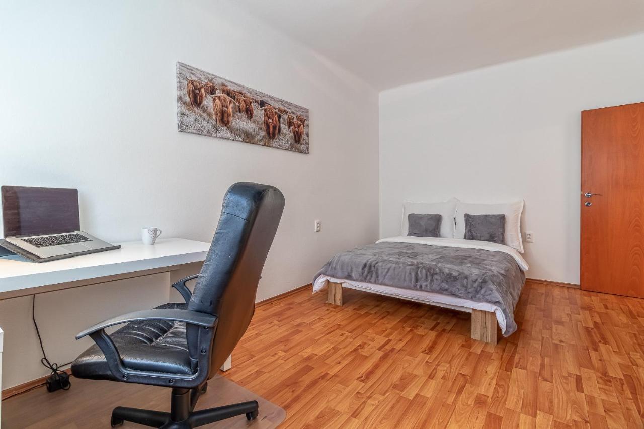 Cosy Flat Close To Central 브라티슬라바 외부 사진